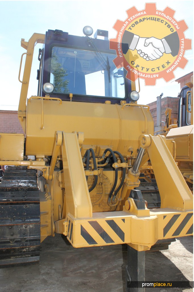 Бульдозер ЧЕТРА