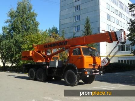 Автокран
УльяновецМКТ-25.7нашасси
КАМАЗ-43118(длинастрелы29,2 м)
