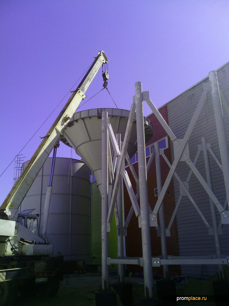 Склад для сыпучих материалов.