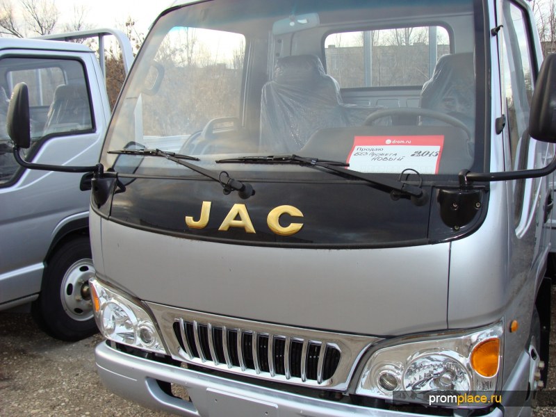 Грузовик JAC HFC 1061 K