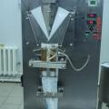 Автомат по розливу молока в полиэтиленовые пакеты