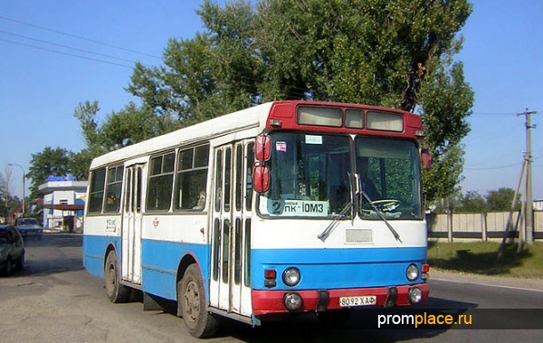 Автобус ЛАЗ 4202